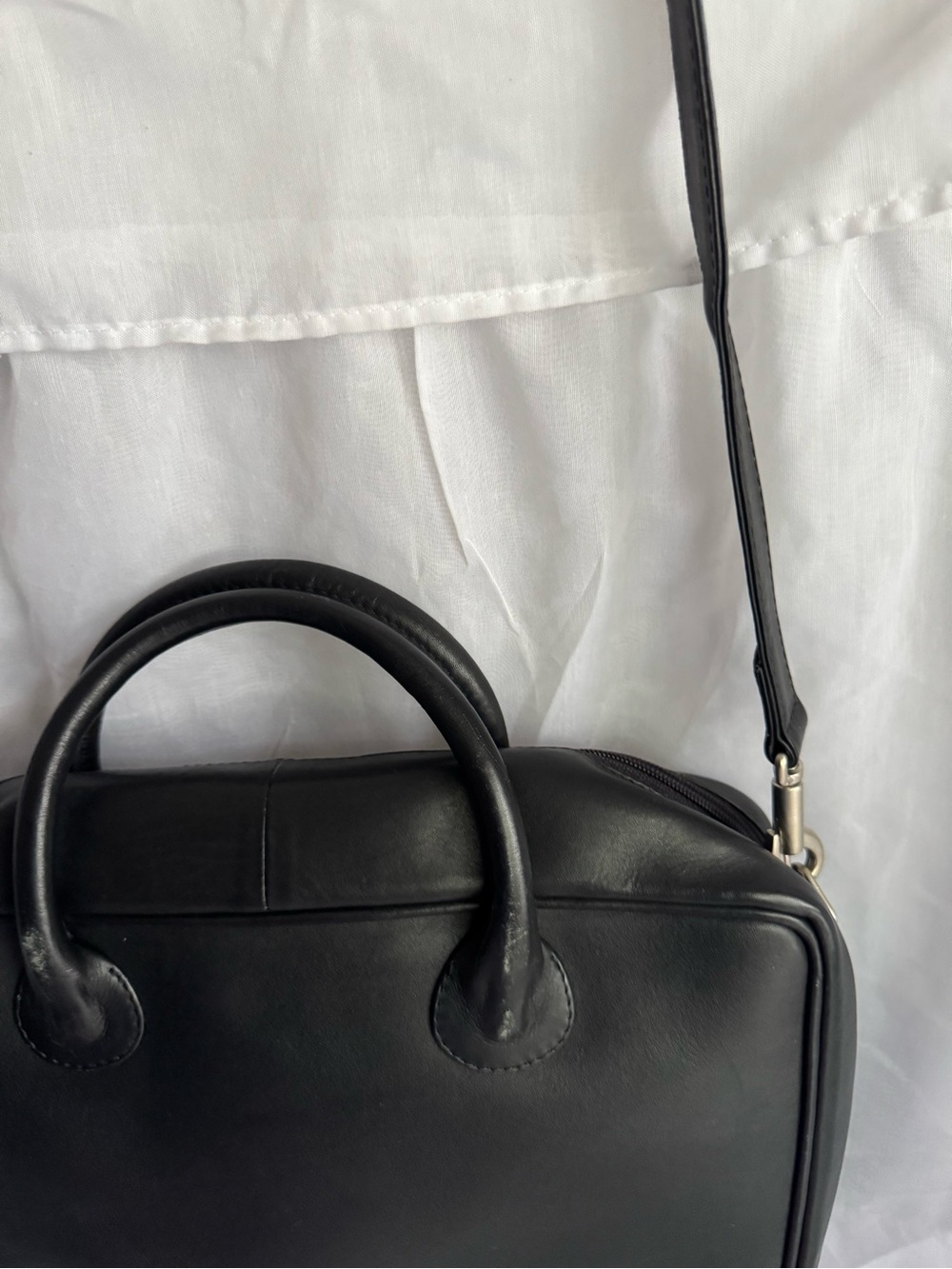 Kenneth Cole New York Laptop Briefcase - Picture 9 of 9